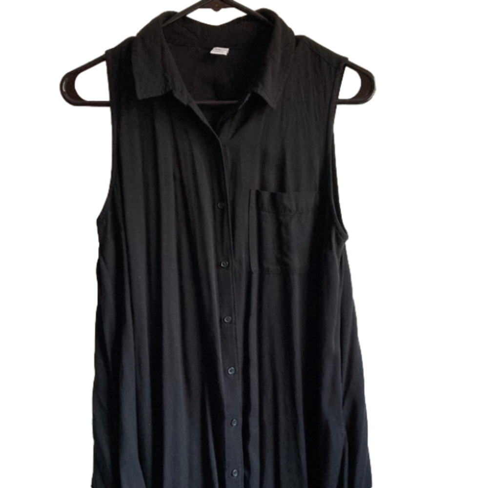 Old Navy Shirt dress size medium(fits larger too)